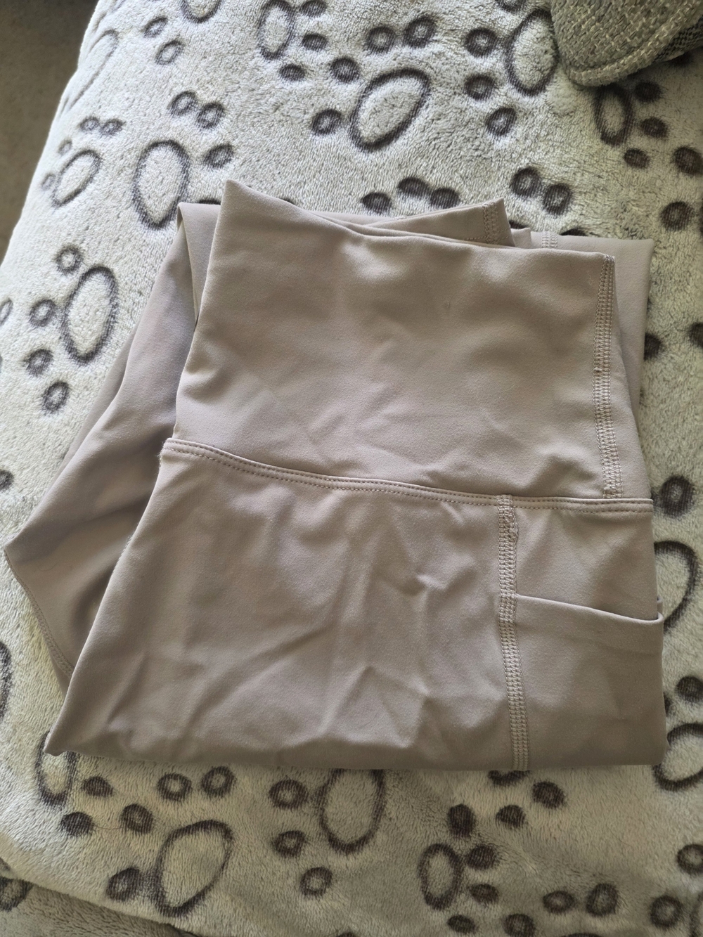 Danskin High-Waist Leggings in Light Beige
